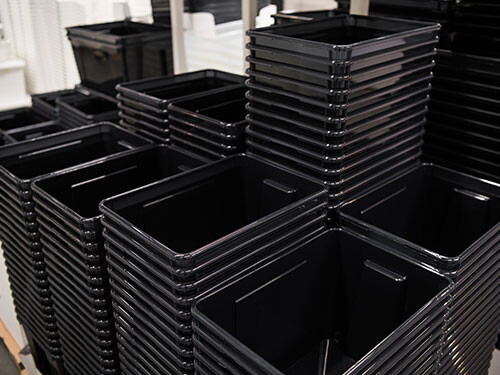 Crates & Bins